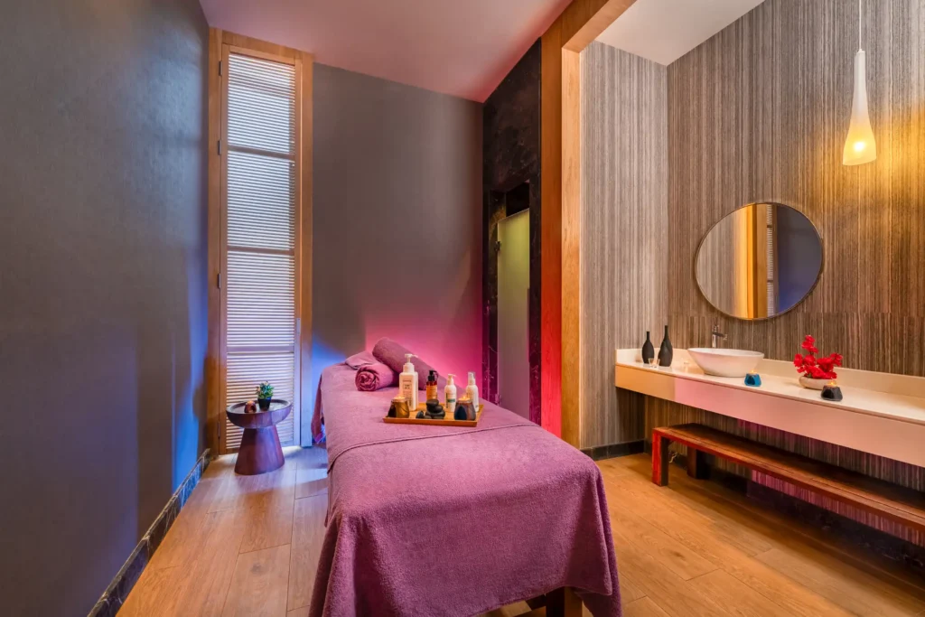 Trendy-Lara-Spa-01-Orta_Boyut