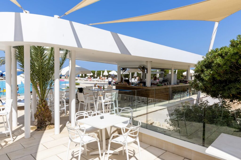 pool-bar-4