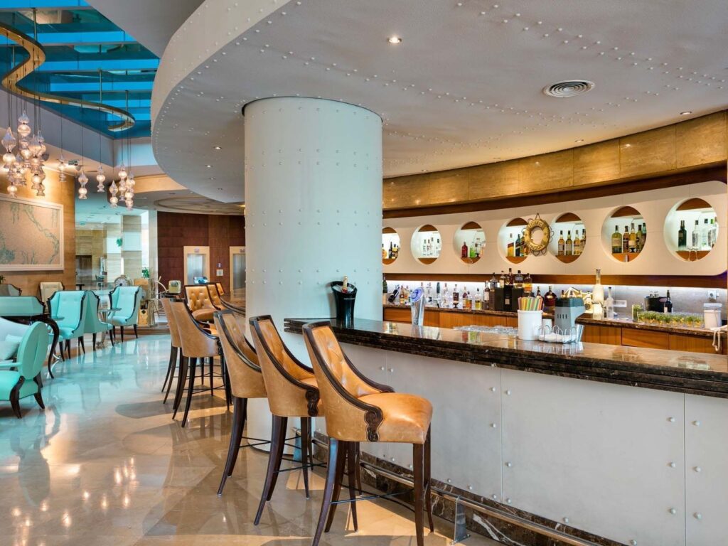 titanic-beach-lara-caprice-lobby-bar-3_standard